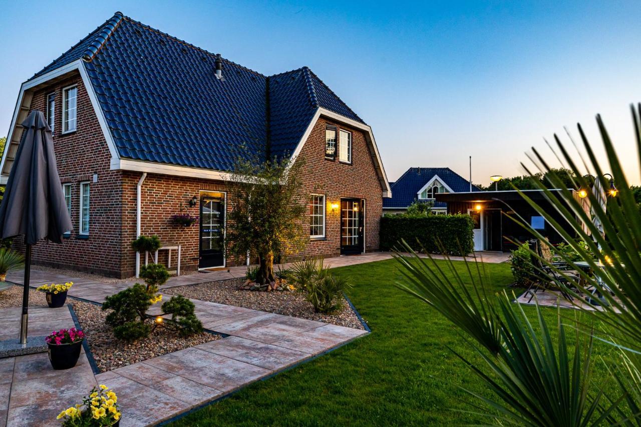 Wiekeborg, Ook Met Eigen Badkamer * Oude Pekela
